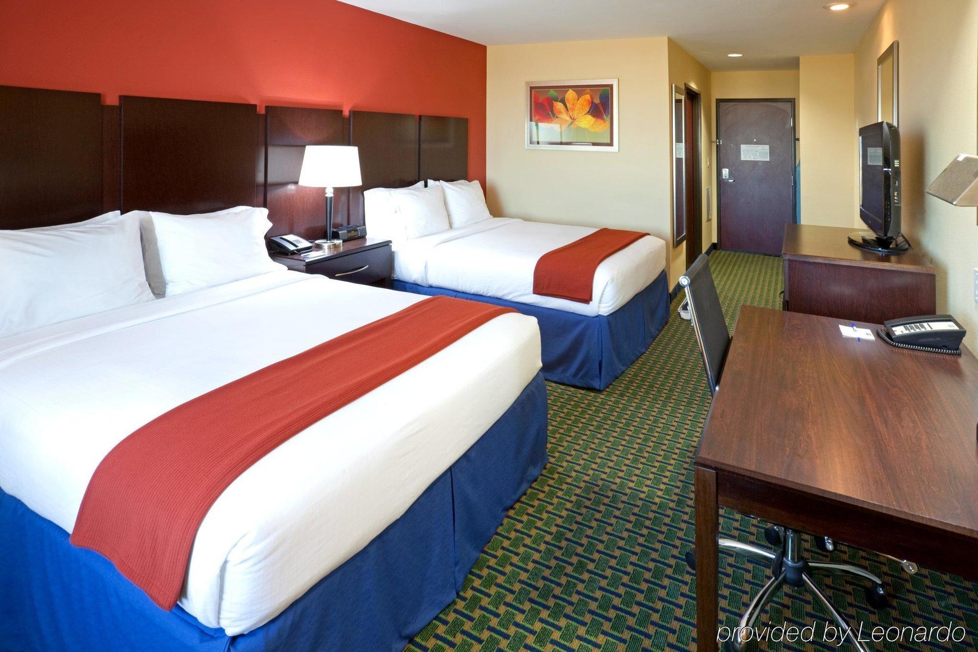 Holiday Inn Express And Suites Lubbock South By Ihg Экстерьер фото