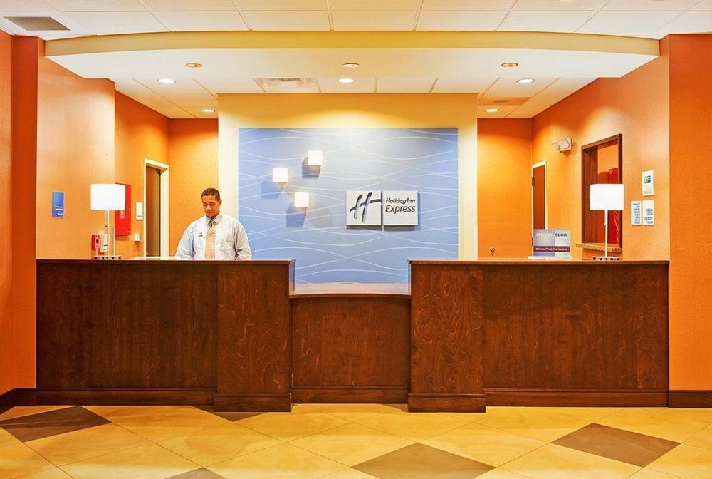 Holiday Inn Express And Suites Lubbock South By Ihg Экстерьер фото