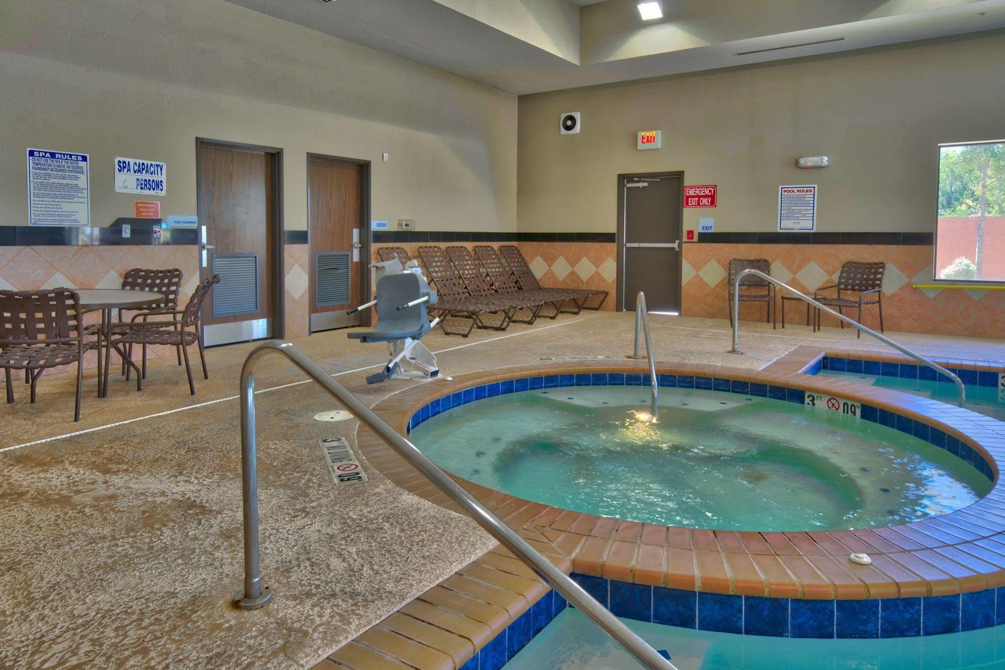 Holiday Inn Express And Suites Lubbock South By Ihg Экстерьер фото